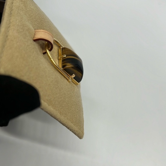 Louis Vuitton NWB Vintage 18K Yellow Gold Tiger Eye Padlock Shaped Pendant - Picture 9 of 16